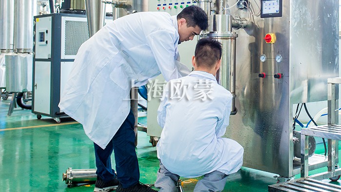 實(shí)驗(yàn)用小型離心噴霧干燥機(jī)清潔方法